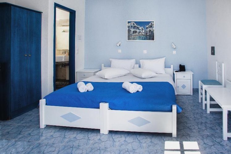DOUBLE STANDARD Room