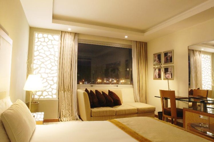 Room DELUXE Room