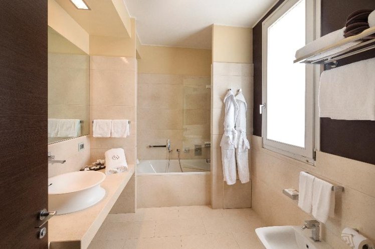 Double or Twin SUPERIOR Room