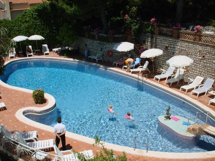 Mediterranee Hotel