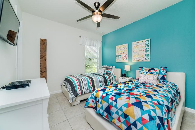 HOME FIVE BEDROOMS Room
