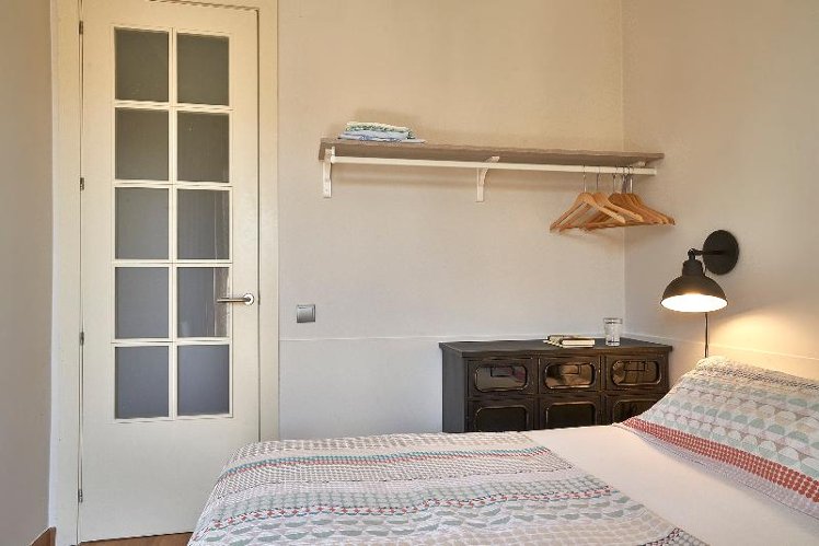 APARTMENT CAPACITY 5 THREE BEDROOM Room