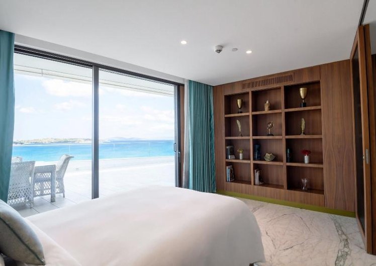SUITE KING BED ONE BEDROOM  Room