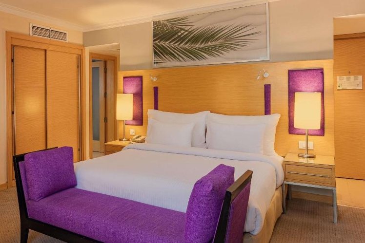 JUNIOR SUITE KING SIZE BED Room