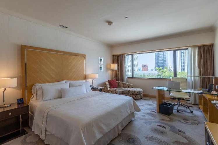 DOUBLE KING SIZE BED Room