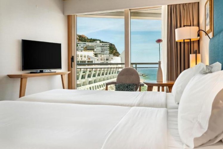 SINGLE SEA VIEW Room