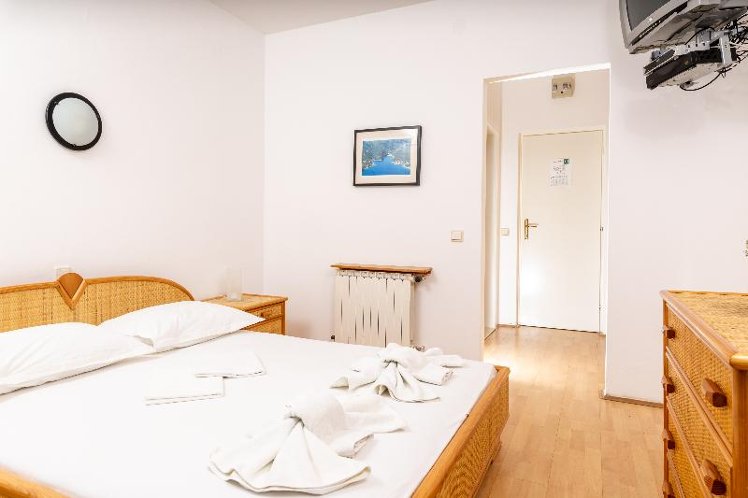 DOUBLE PARK VIEW Room