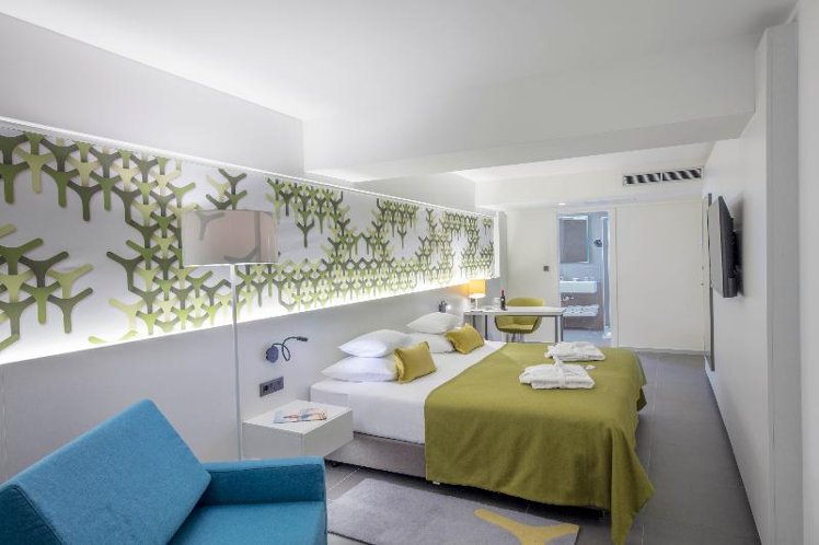 JUNIOR SUITE WITH BALCONY Room