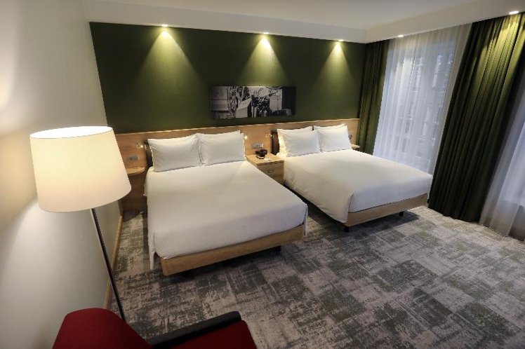 DOUBLE CITY VIEW TWO QUEEN BEDS Room