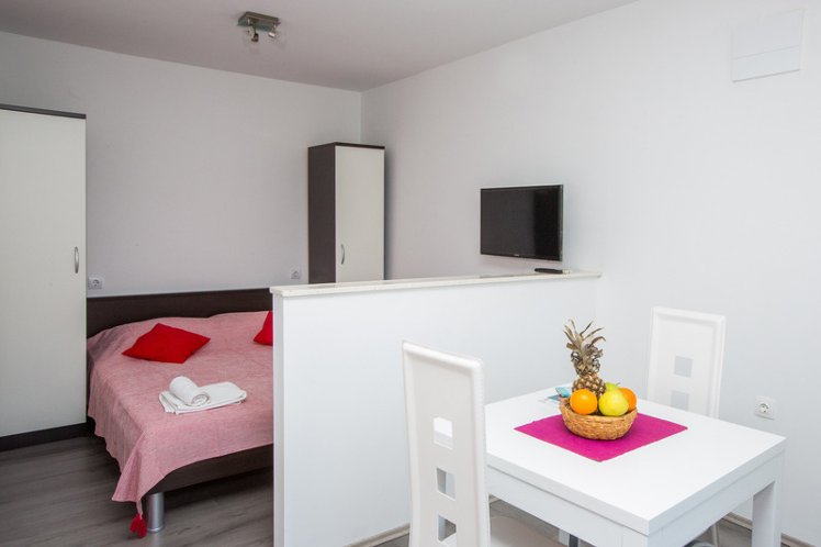 STUDIO WITH BALCONY Room