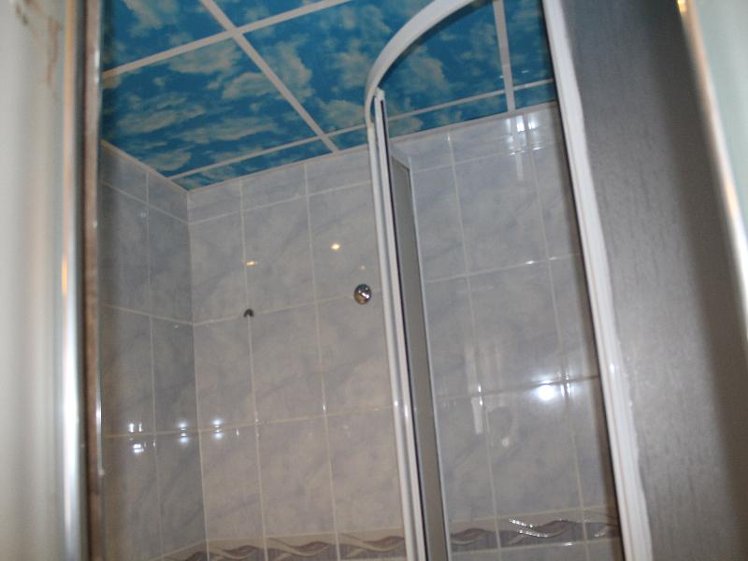 SINGLE STANDARD Room