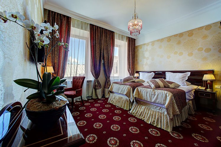 DOUBLE SINGLE USE DELUXE Room