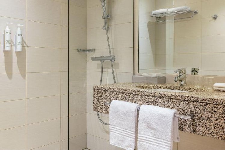 TWIN SUPERIOR Room