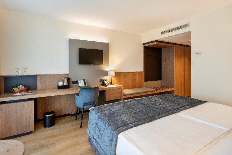 Double or Twin GARDEN VIEW Room