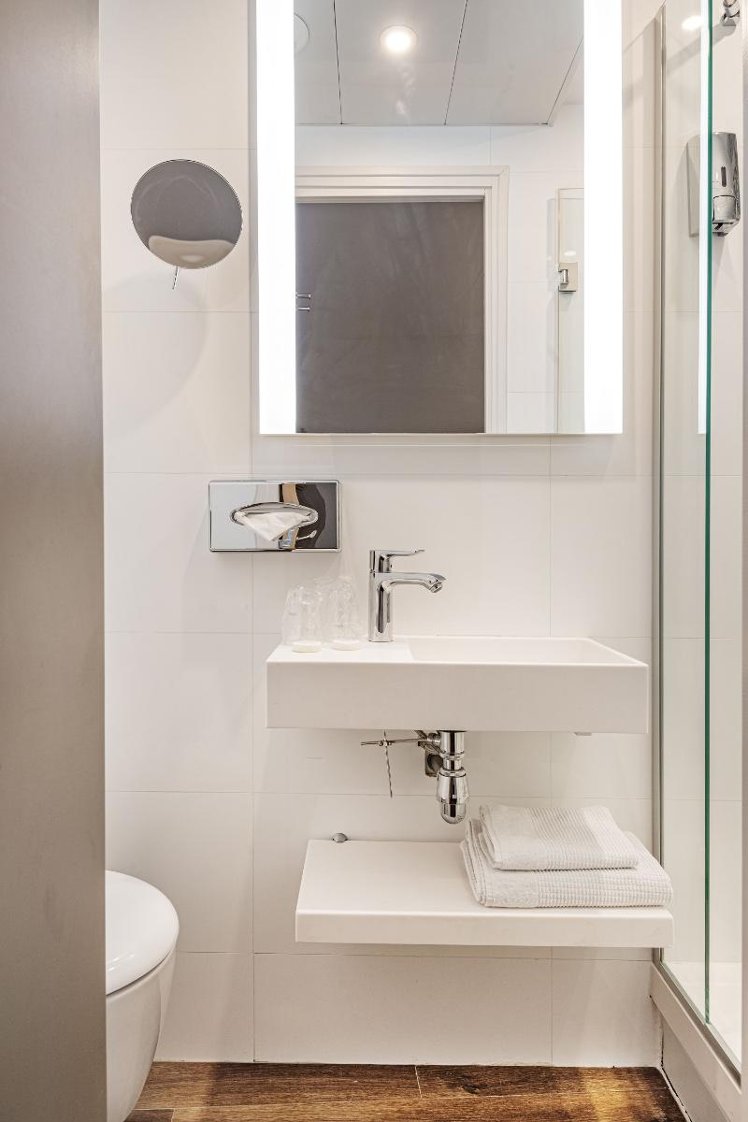 TWIN STANDARD Room