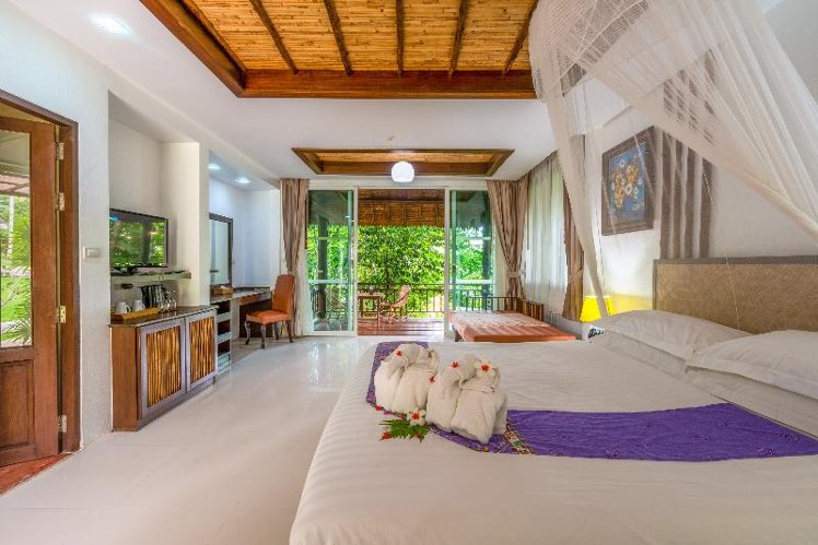 DOUBLE SUPERIOR MOUNTAIN VIEW Room