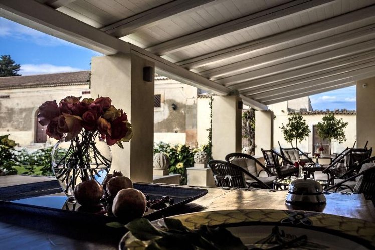 Donna Coraly Resort