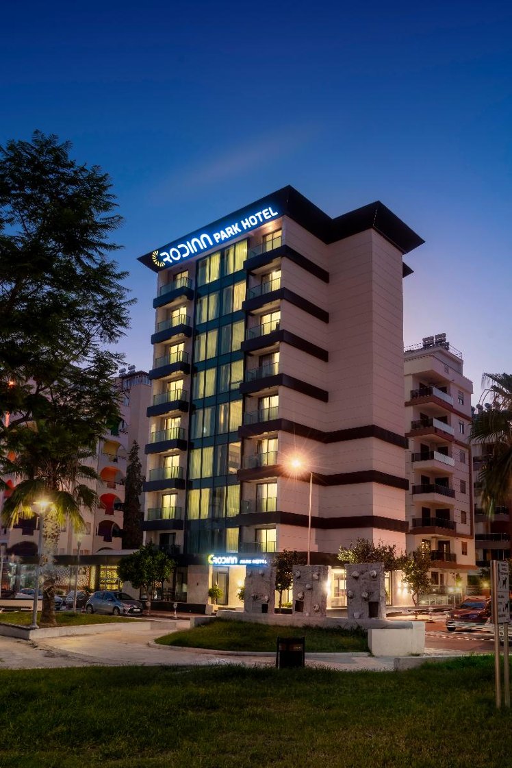 Rodinn Park Hotel