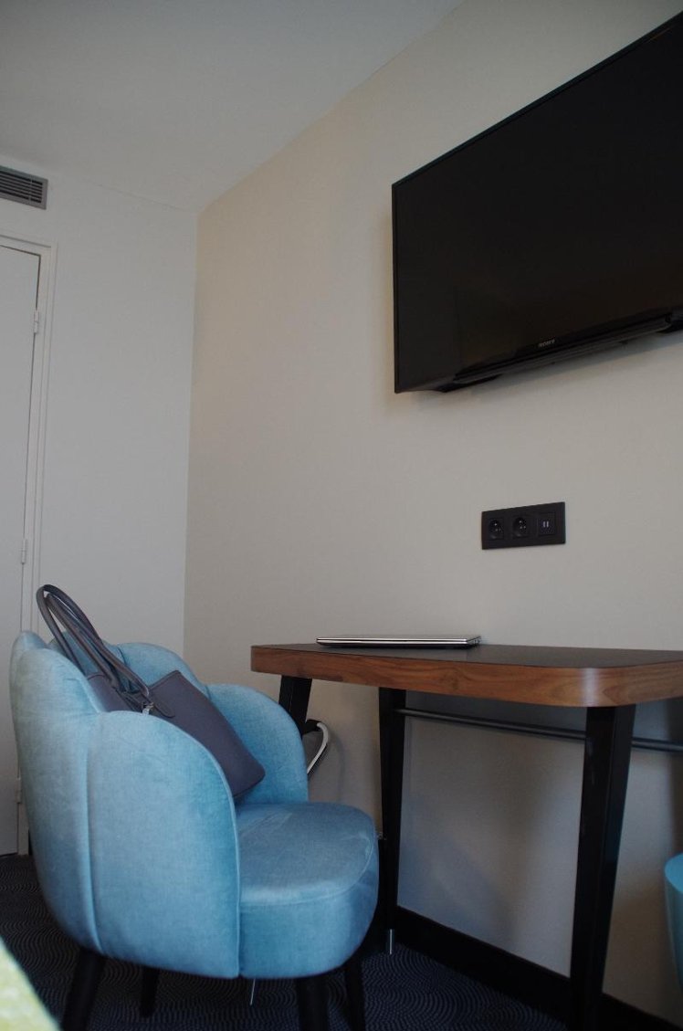 DOUBLE STANDARD Room