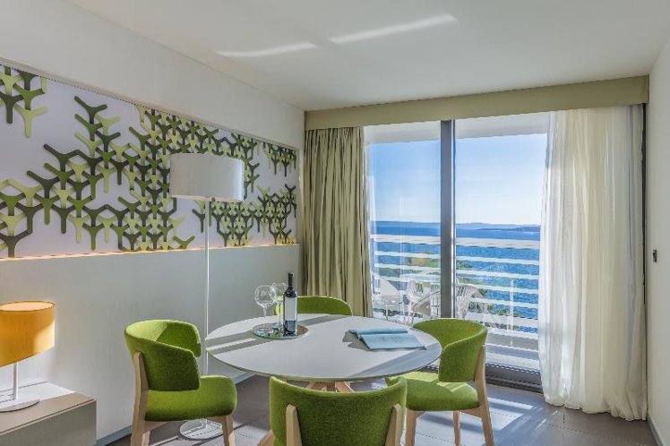 JUNIOR SUITE WITH BALCONY Room
