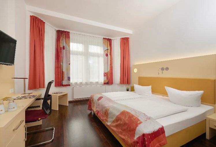 DOUBLE SINGLE USE SUPERIOR Room