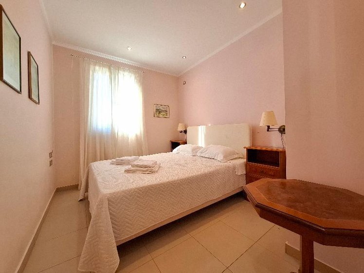 HOME GARDEN VIEW Room
