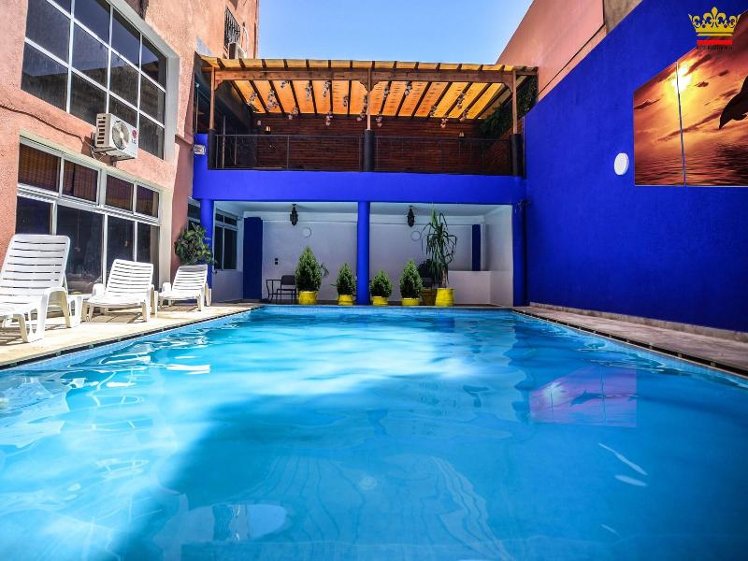 Royal London Apart & Hotel