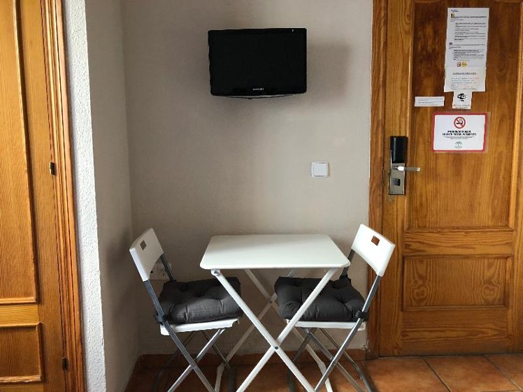 TWIN STANDARD Room