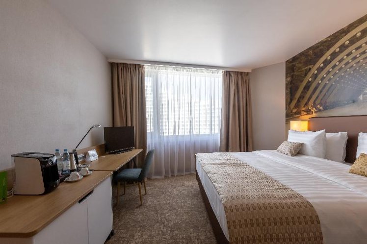 SUITE KING SIZE BED Room