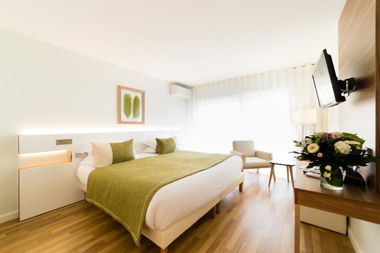 DOUBLE DELUXE Room
