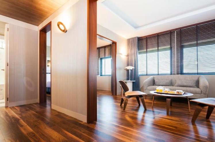SUITE PREMIUM KING BED Room