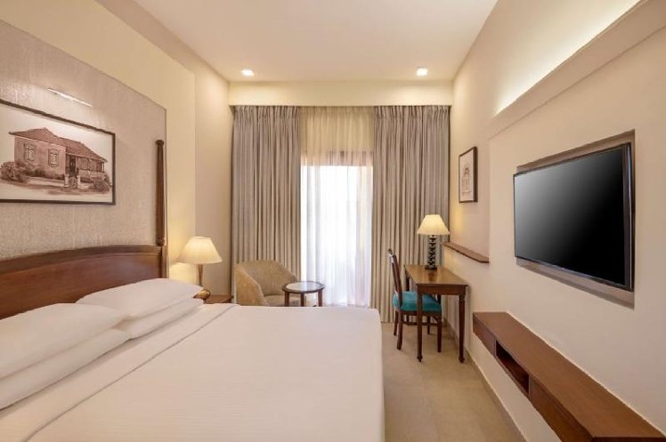 DOUBLE SUPERIOR KING BED Room