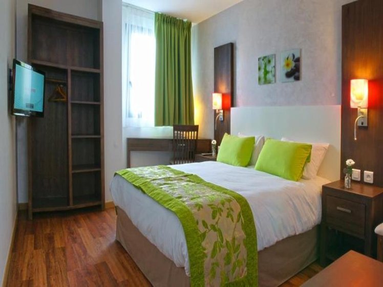DOUBLE STANDARD Room
