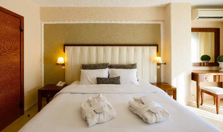 SINGLE STANDARD Room