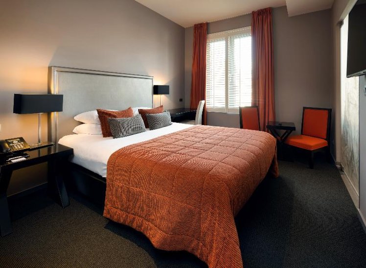 SINGLE STANDARD Room
