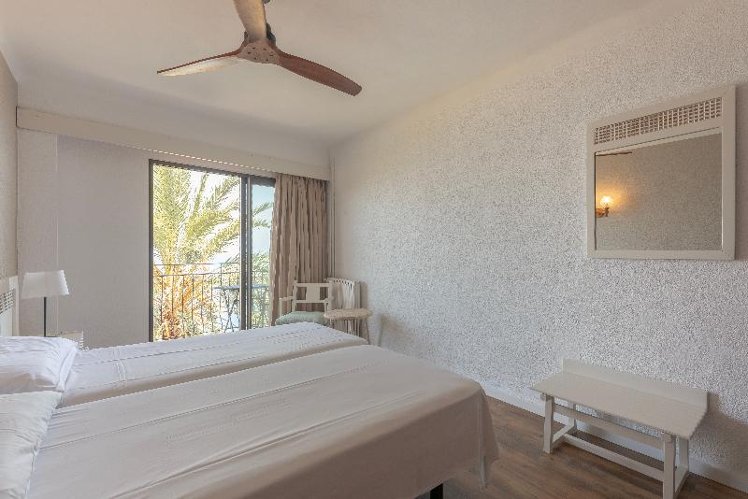Double or Twin SEA VIEW WITH TERRACE Room