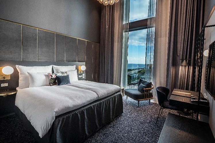DOUBLE SUPERIOR Room