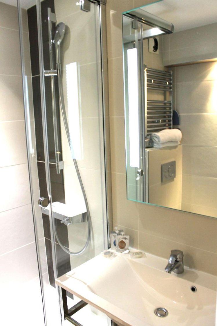 TWIN STANDARD Room