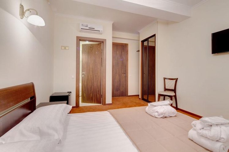 DOUBLE SUPERIOR CITY VIEW Room
