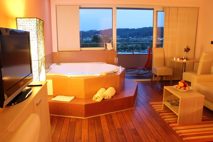 SUITE LUXURY Room