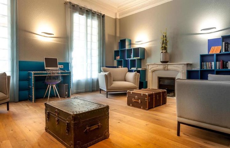 JUNIOR SUITE STANDARD Room
