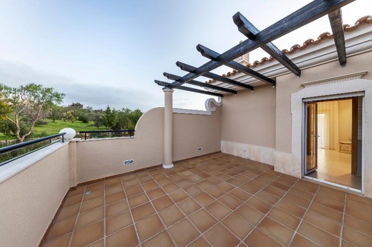 TOWNHOME THREE BEDROOMS WITH PRIVATE POOL Room