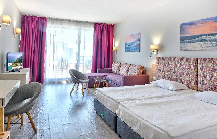DOUBLE SEA VIEW Room