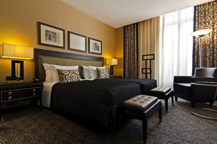 SINGLE PARK VIEW Room