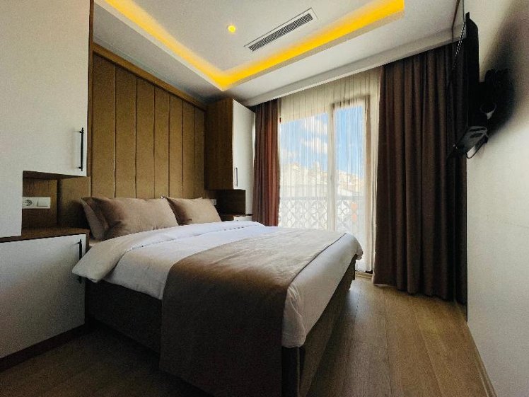 DOUBLE STANDARD Room
