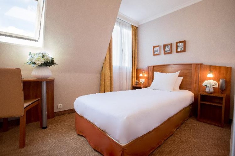 DOUBLE ECONOMY Room