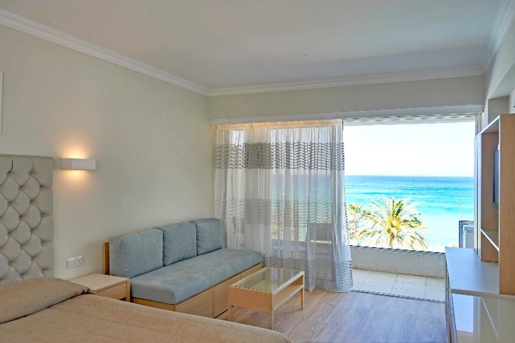 Double or Twin SUPERIOR SEA VIEW Room