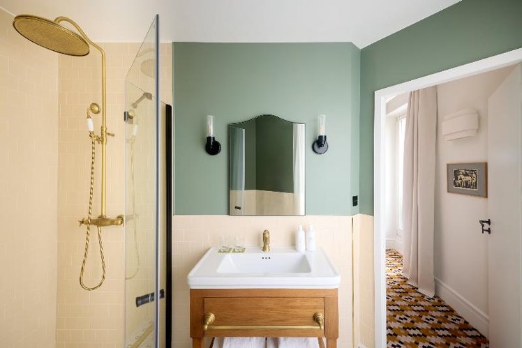 DOUBLE CONNECTING ROOM Room