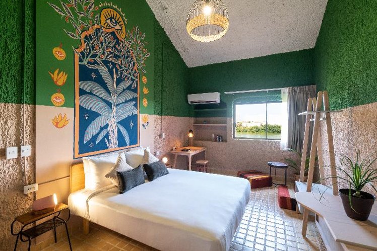 DOUBLE STANDARD Room