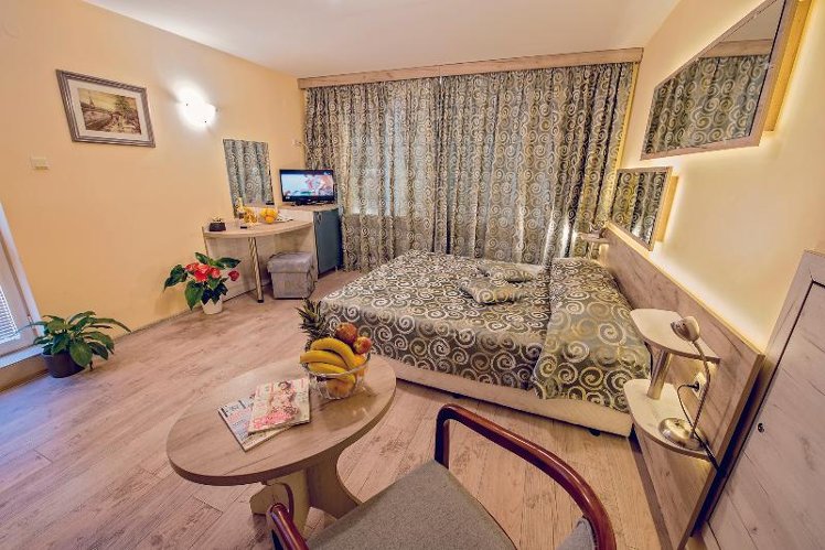 DOUBLE DELUXE Room